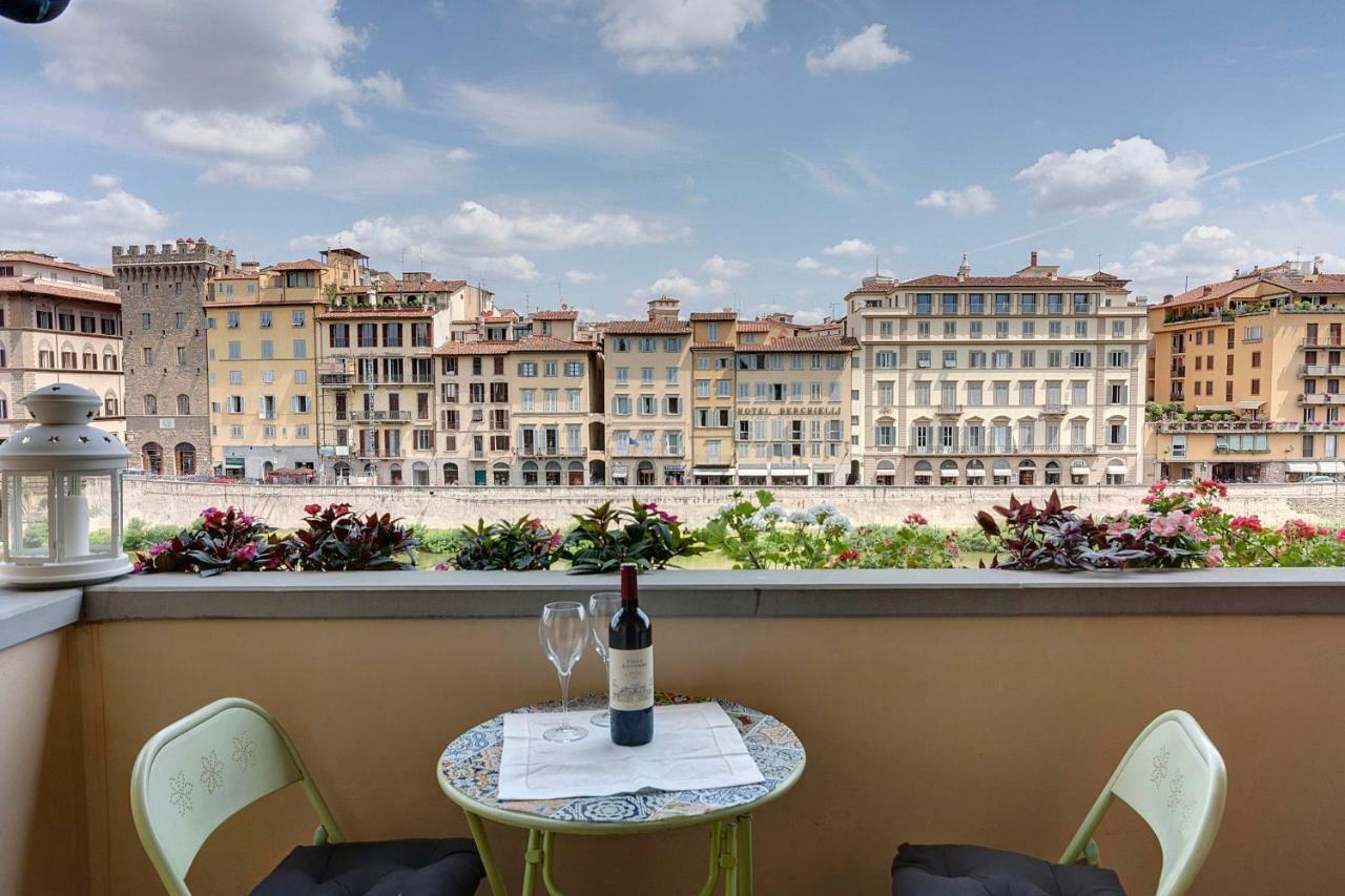 Historical Spectacular Arno View With Balcony From 12 Th Century. * Firenze