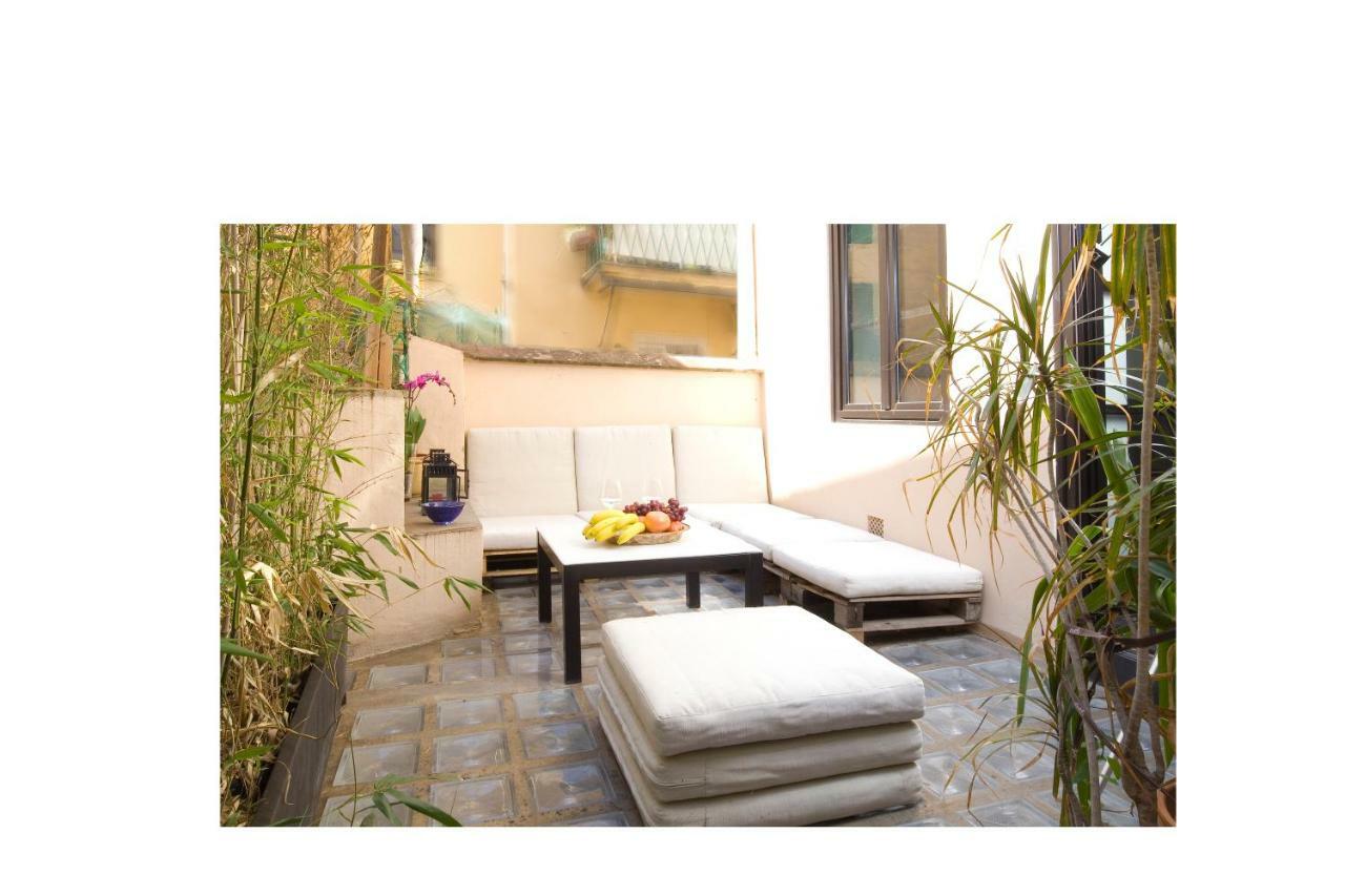 Loft Silent Terrace 8 Minutes Duomo *