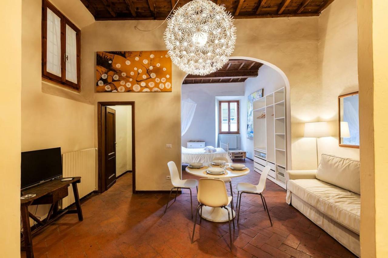Ponte Vecchio & Maggio Jewel Loft Apartment