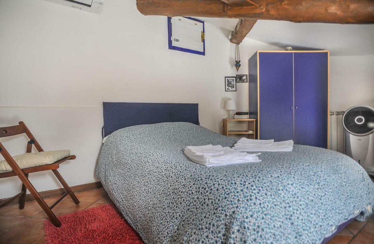 Topesio Apartment