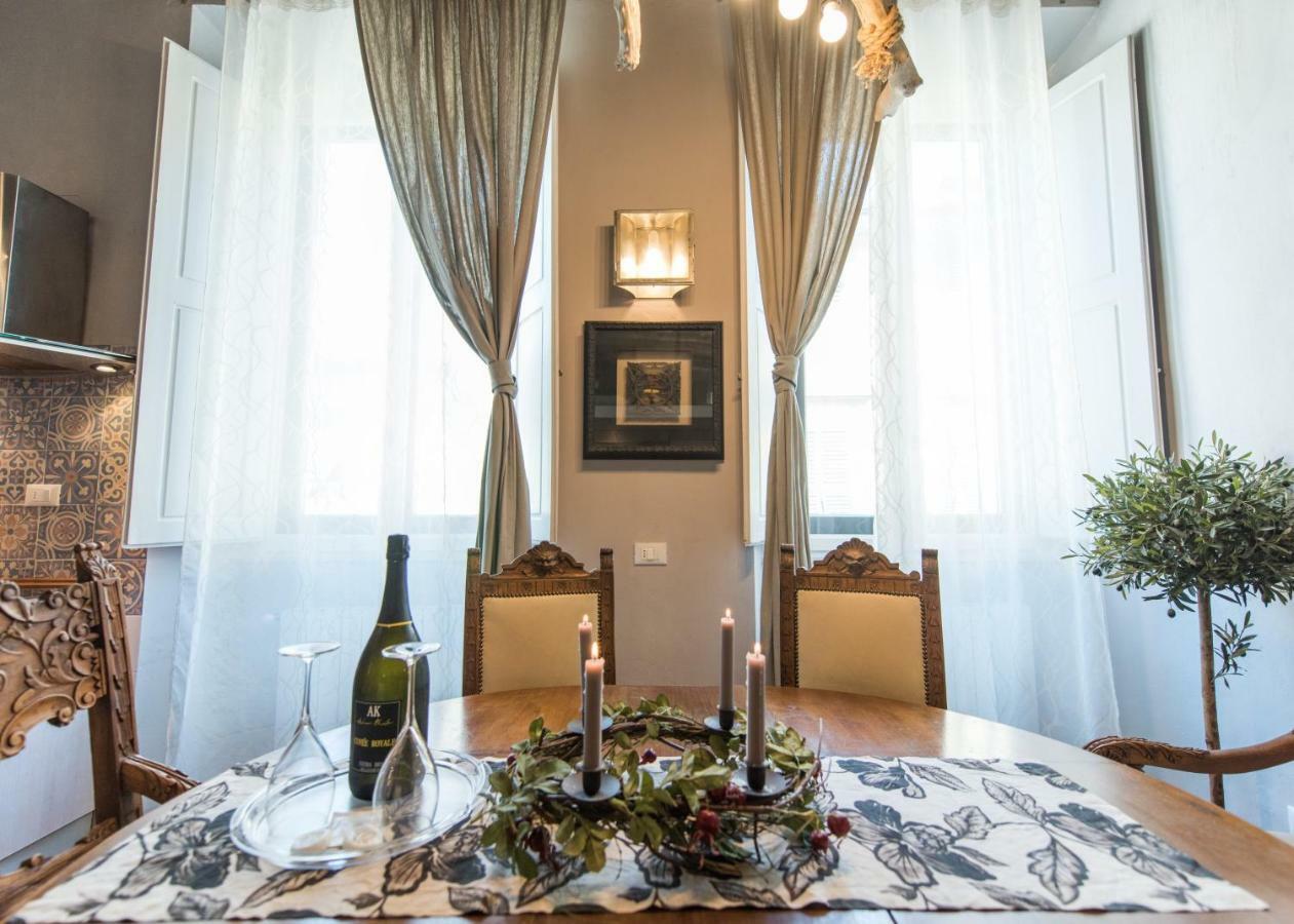 Apartment Loft Boutique Suite, Santa Croce, Florence, Wifi *