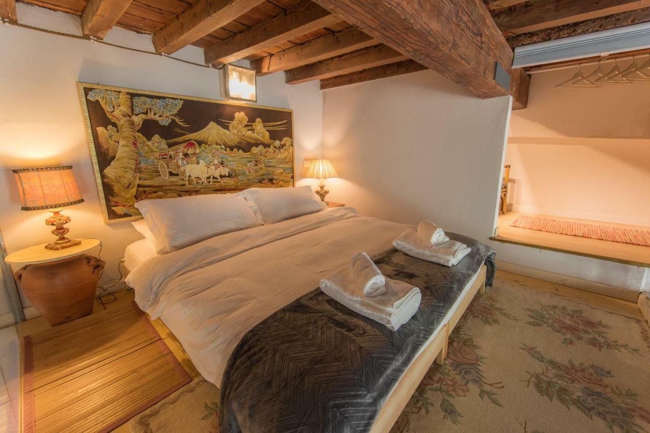 Loft Boutique Suite, Santa Croce, Florence, Wifi * Florence
