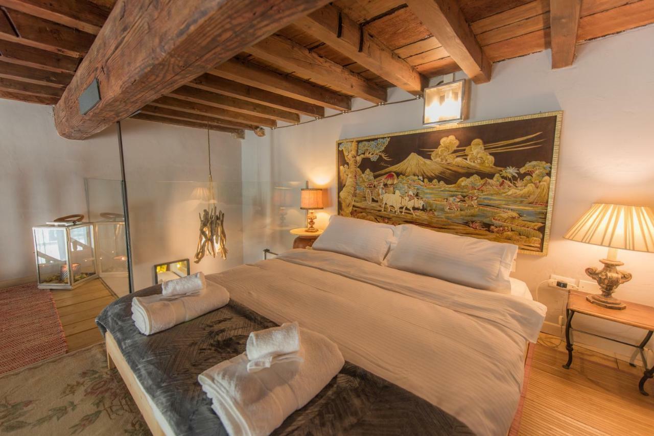 Loft Boutique Suite, Santa Croce, Florence, Wifi Apartment *