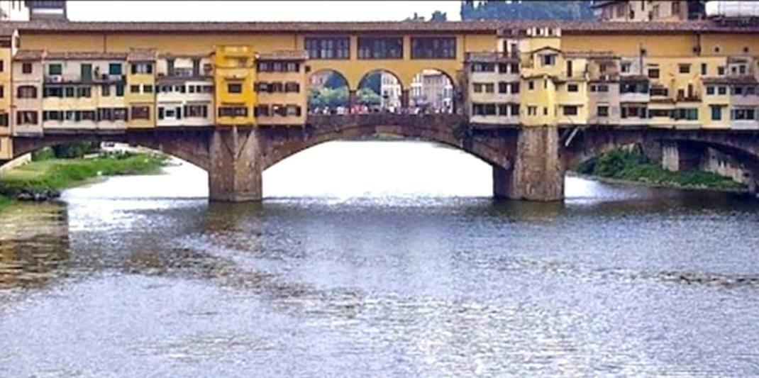 5 Borgo San Jacopo