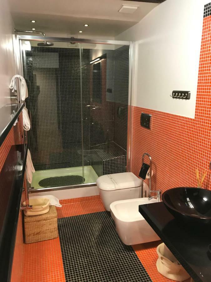Borgo San Jacopo 21 * Florence