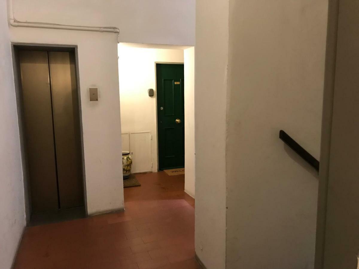 Borgo San Jacopo 21 *