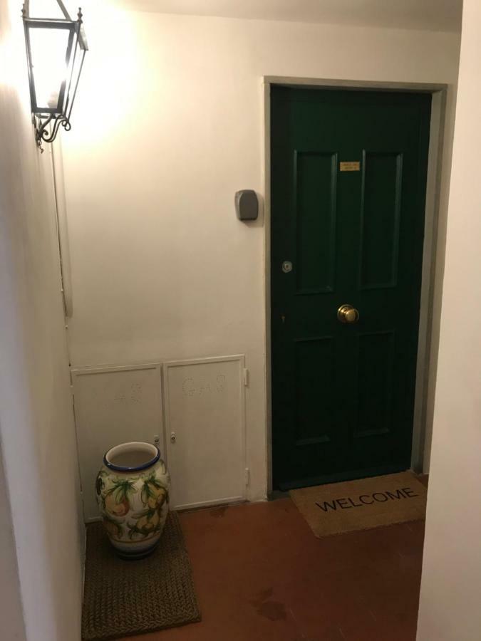 Apartment Borgo San Jacopo 21 Florence