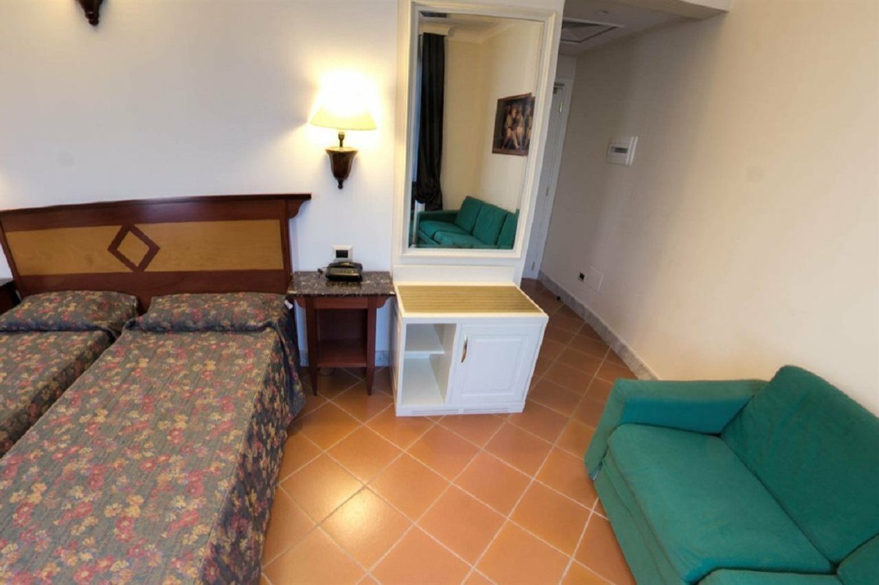 Hotel D'italia 3*