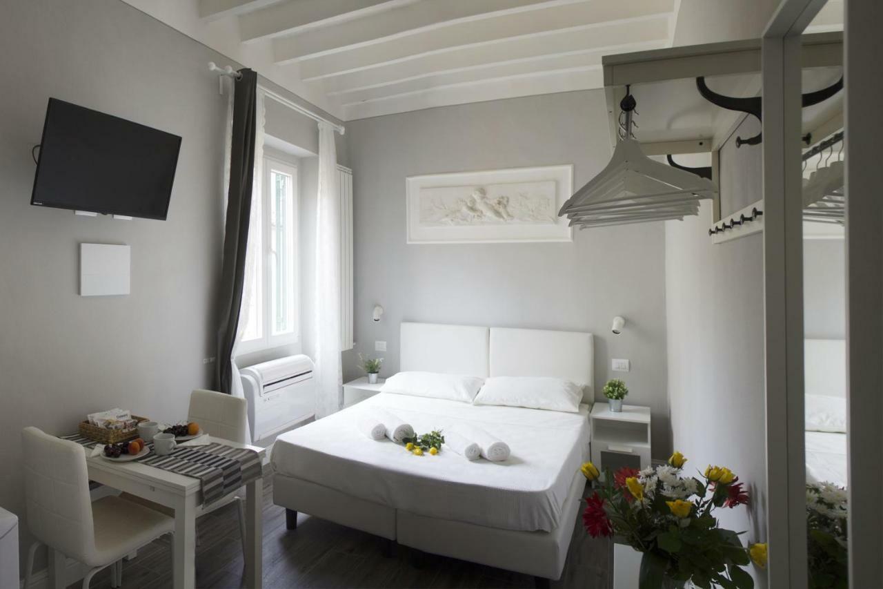 Apartment Michelangelo's Place Florence