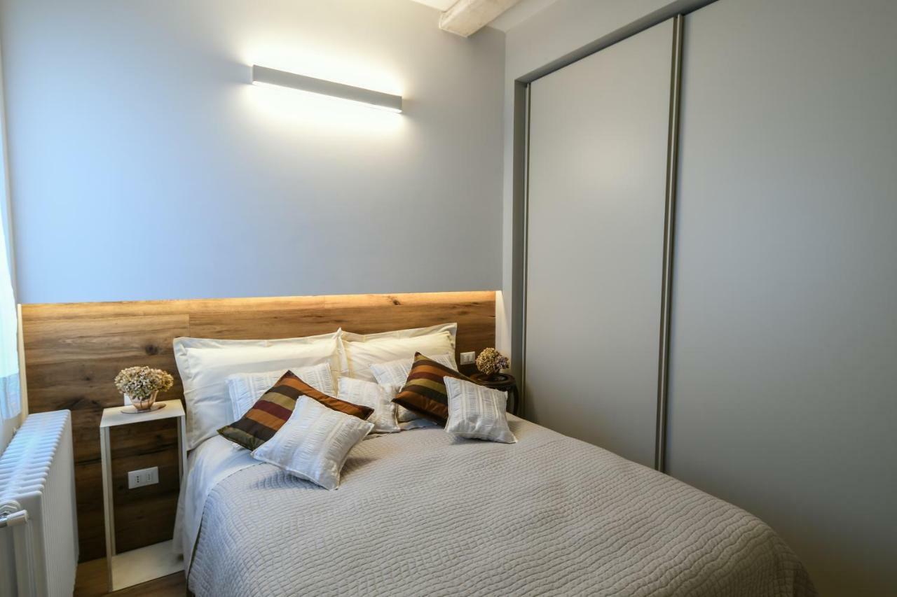 Apartment Oltrarno's Sweet Rose - Free Parking! Florence
