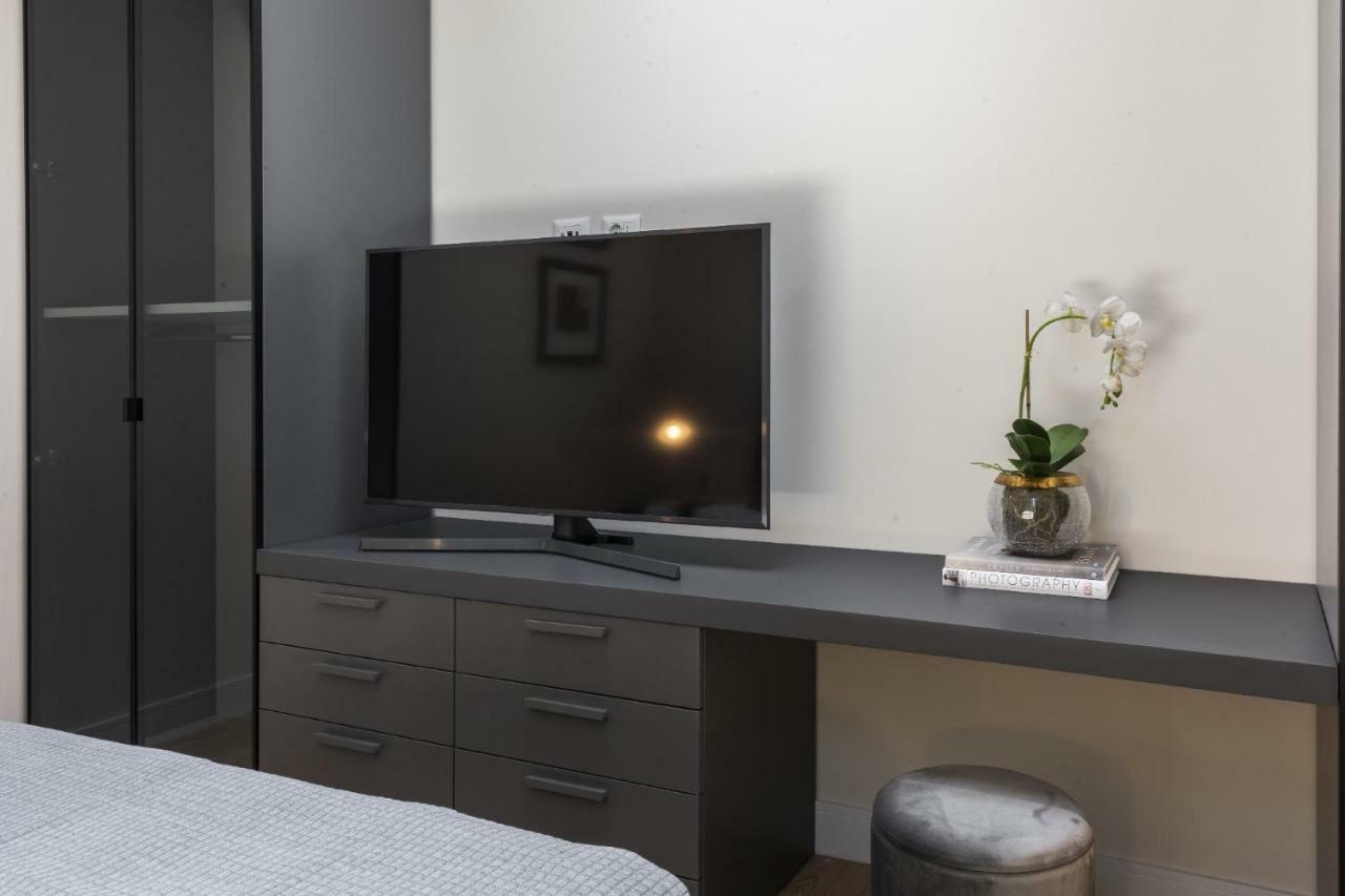Porta Rossa Exclusive Apartment Florence