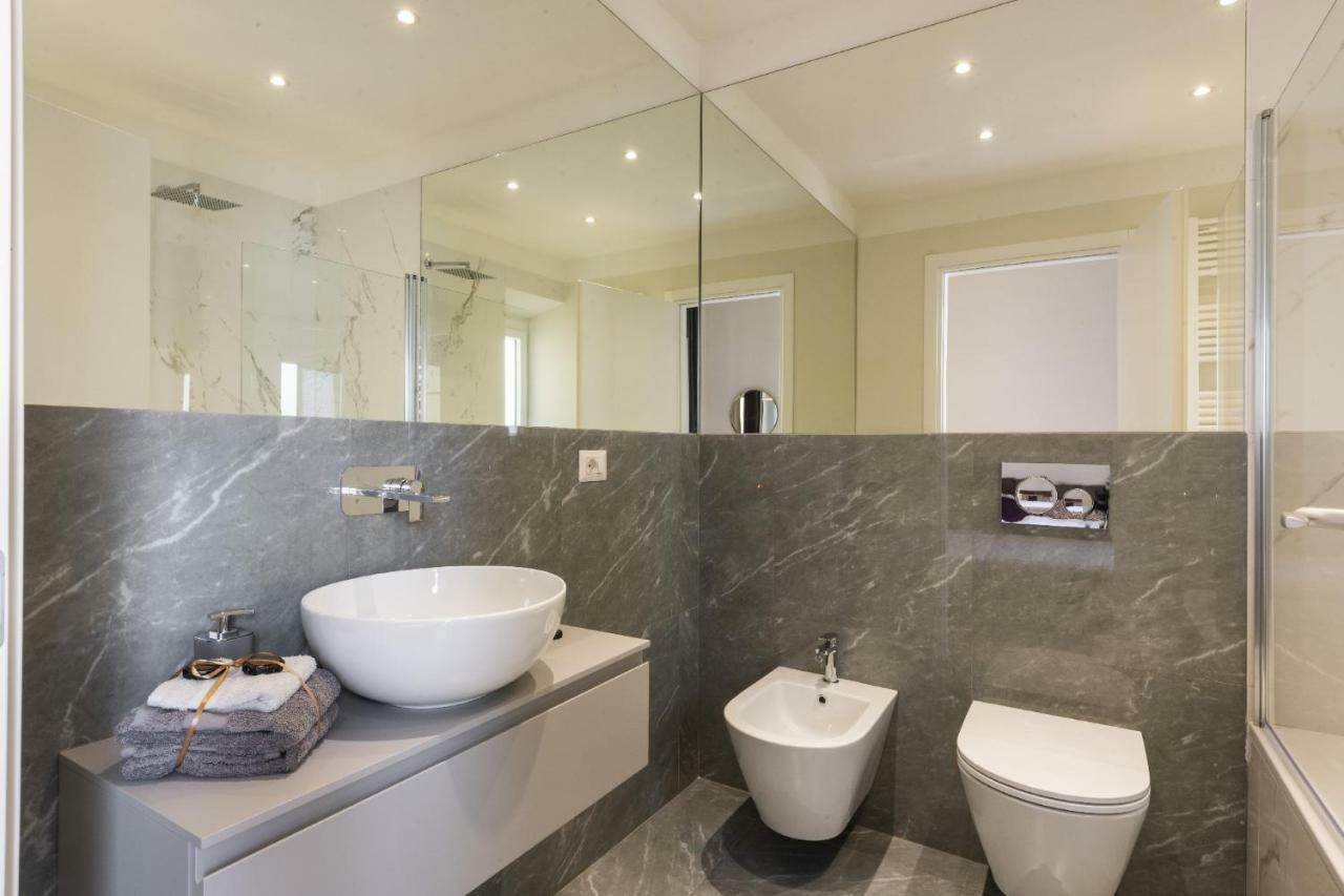 Porta Rossa Exclusive Apartment *