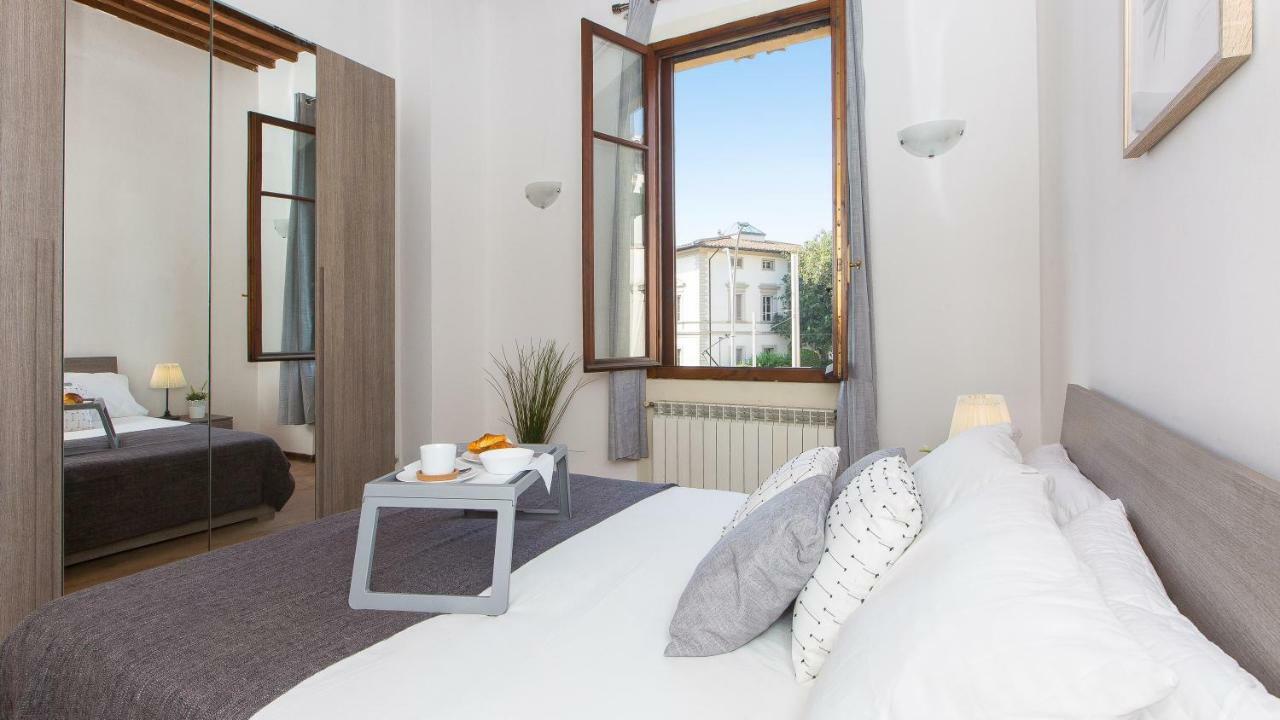 In Rome - Santa Maria Novella Palace Apartment