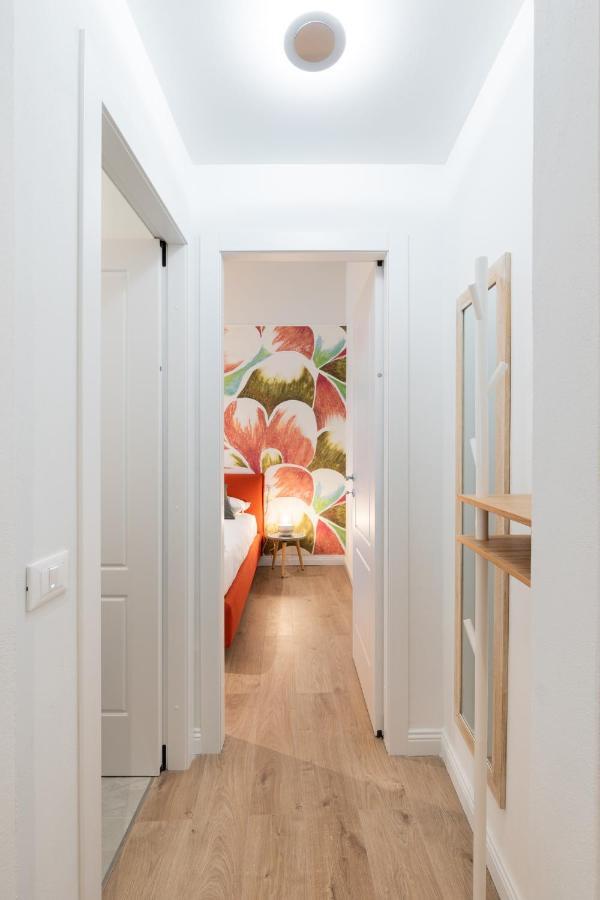 Living Walls Apartment Florence