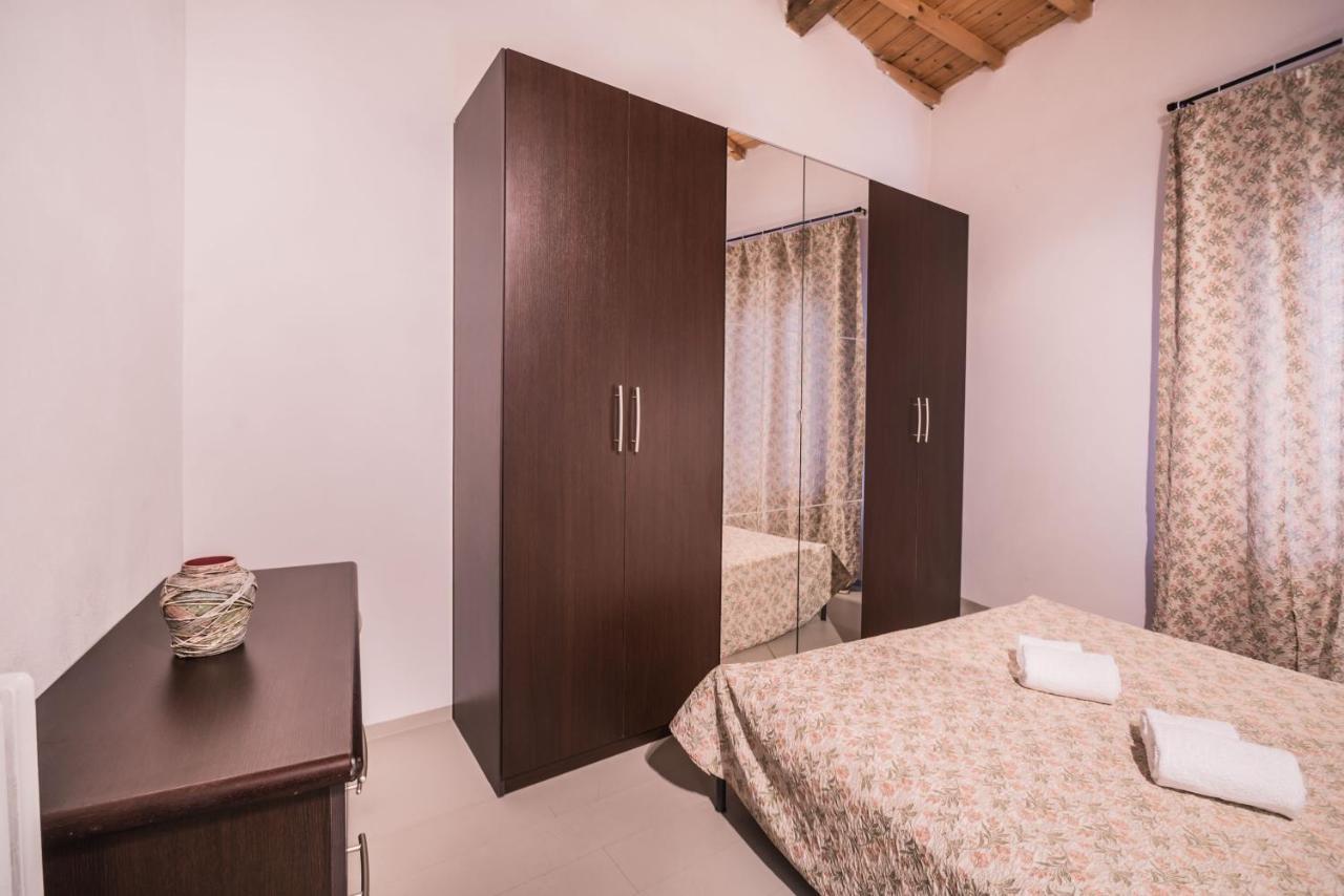 Aparthotel Hello *