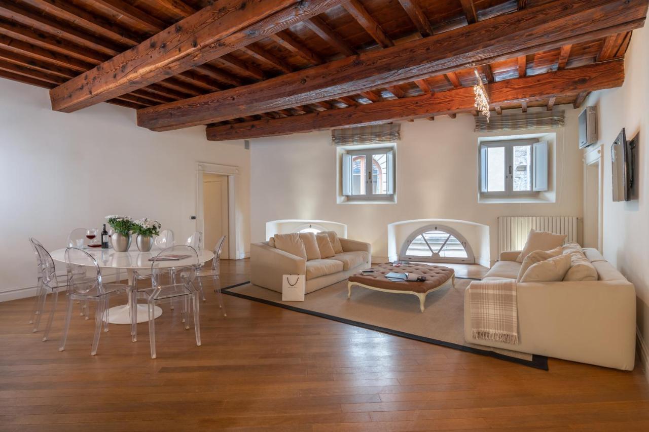 Casa Colonna Ricci Florence