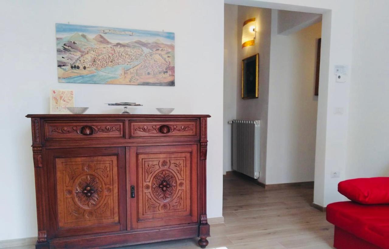 Guest house Francarooms *