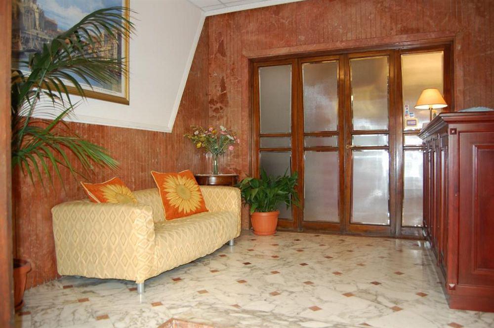 Hotel Astor
