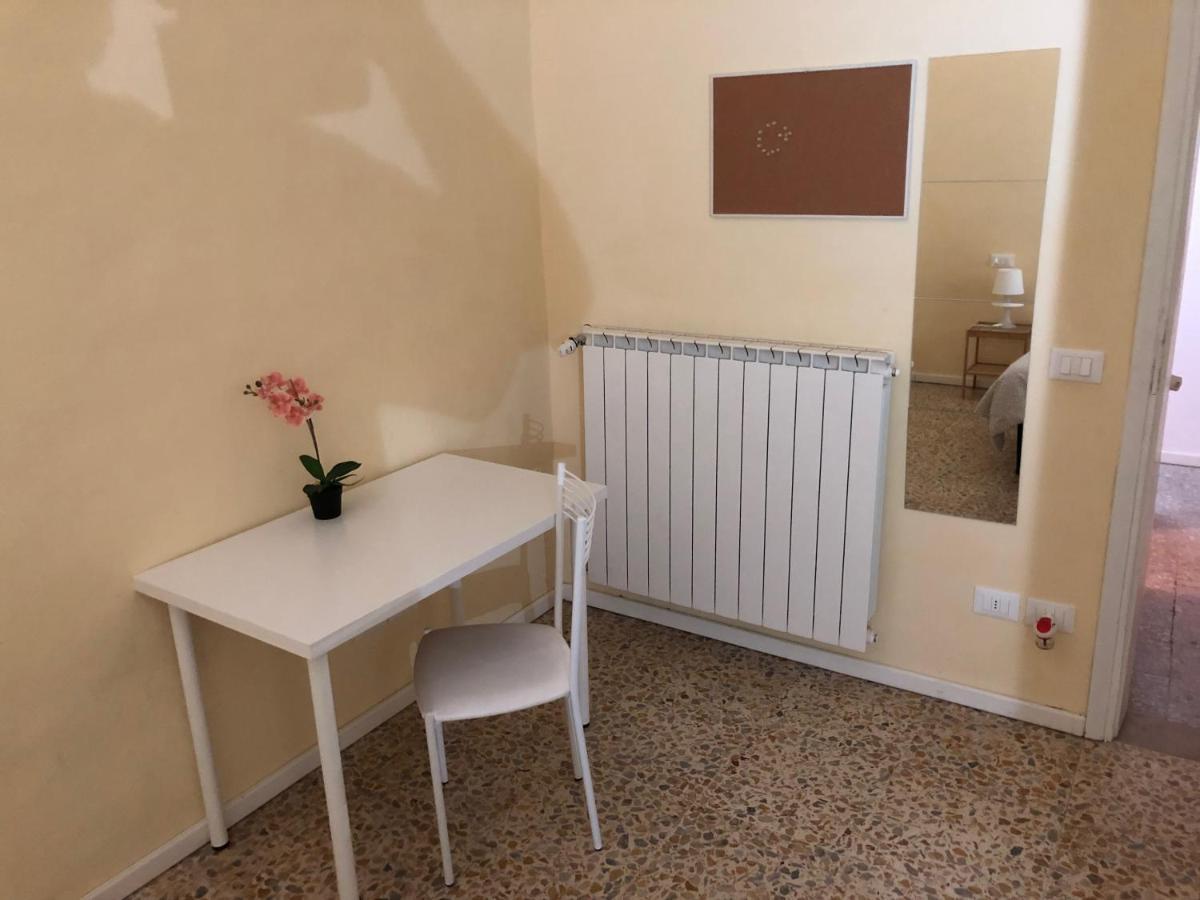 Via Dei Servi 6 Appartamento *