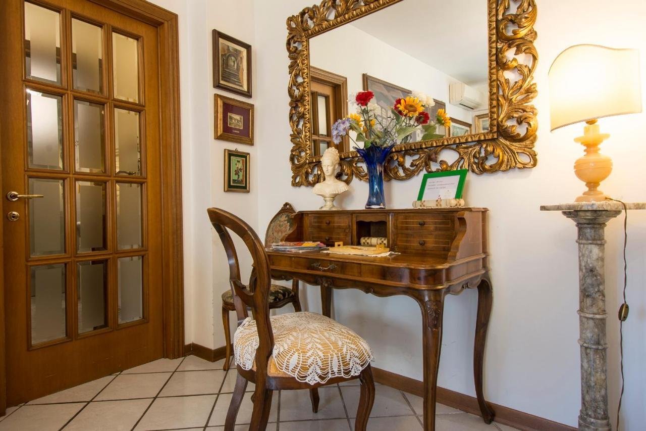 Apartment Isabella Florence
