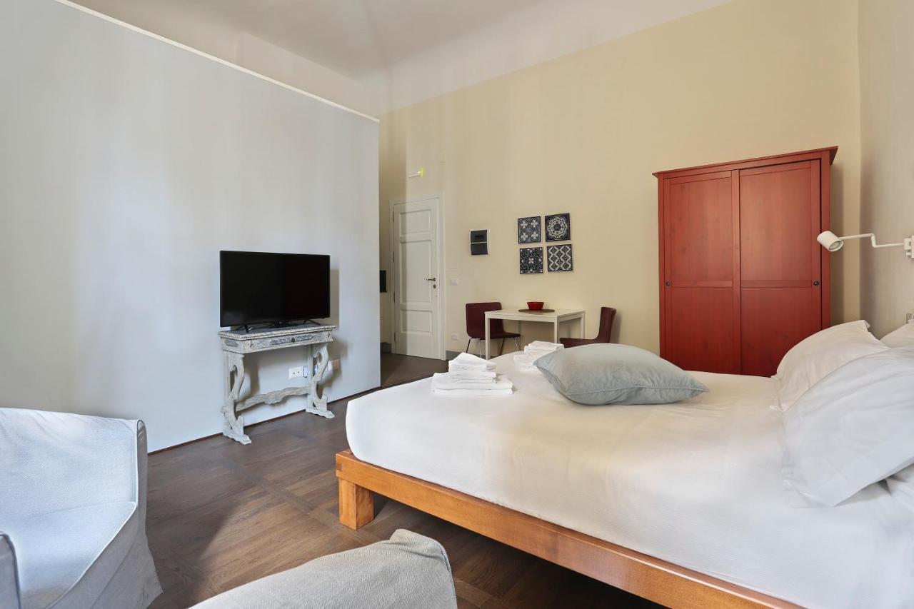 Apt. Fiordaliso - Pauline Suites, Palazzo Borghese Apartment *