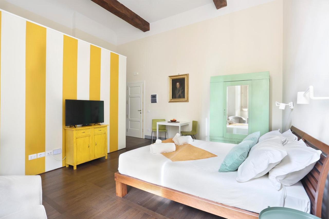 Apt. Ocra - Pauline Suites, Palazzo Borghese Appartamento *