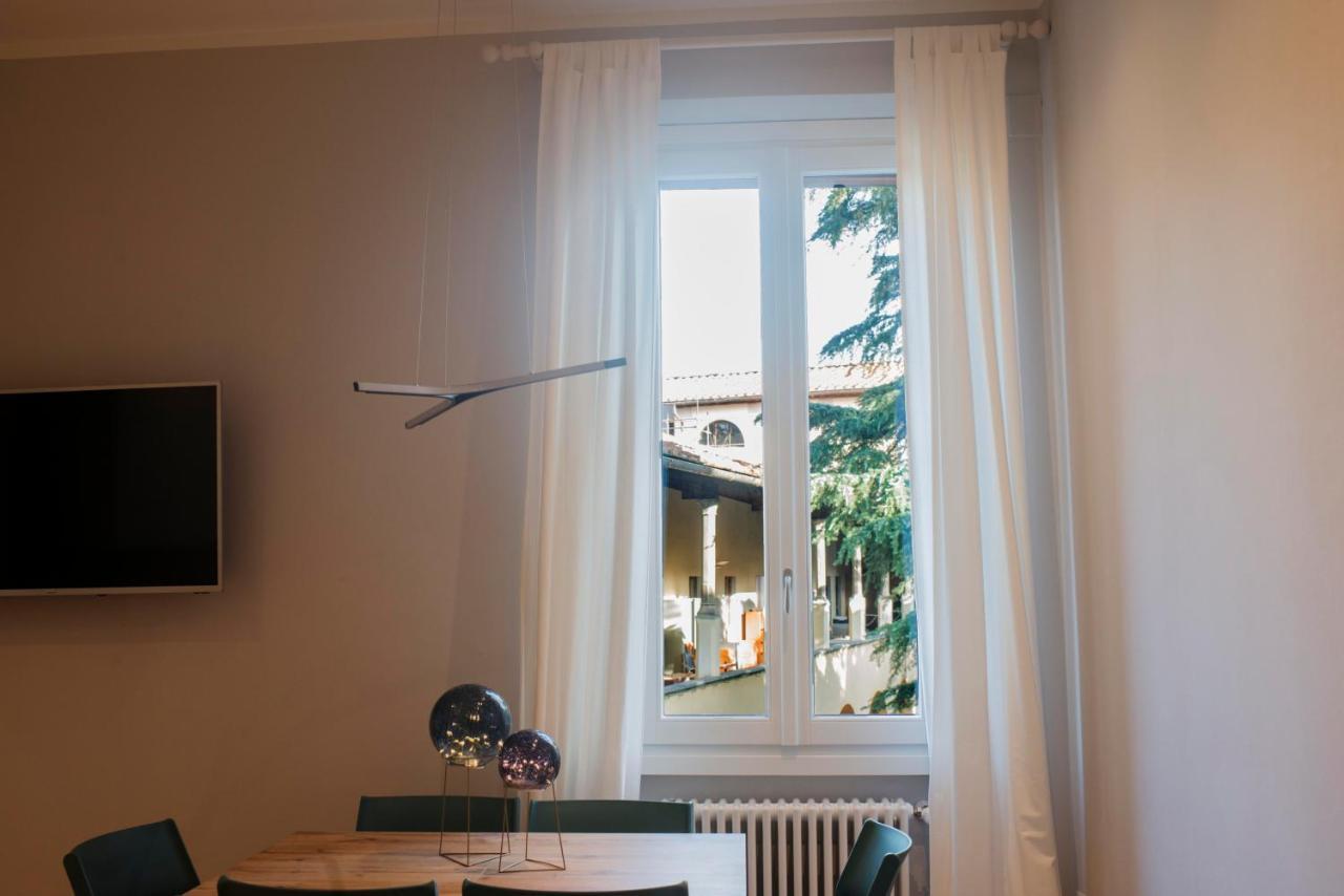 Apartment Oblate Exclusive View *