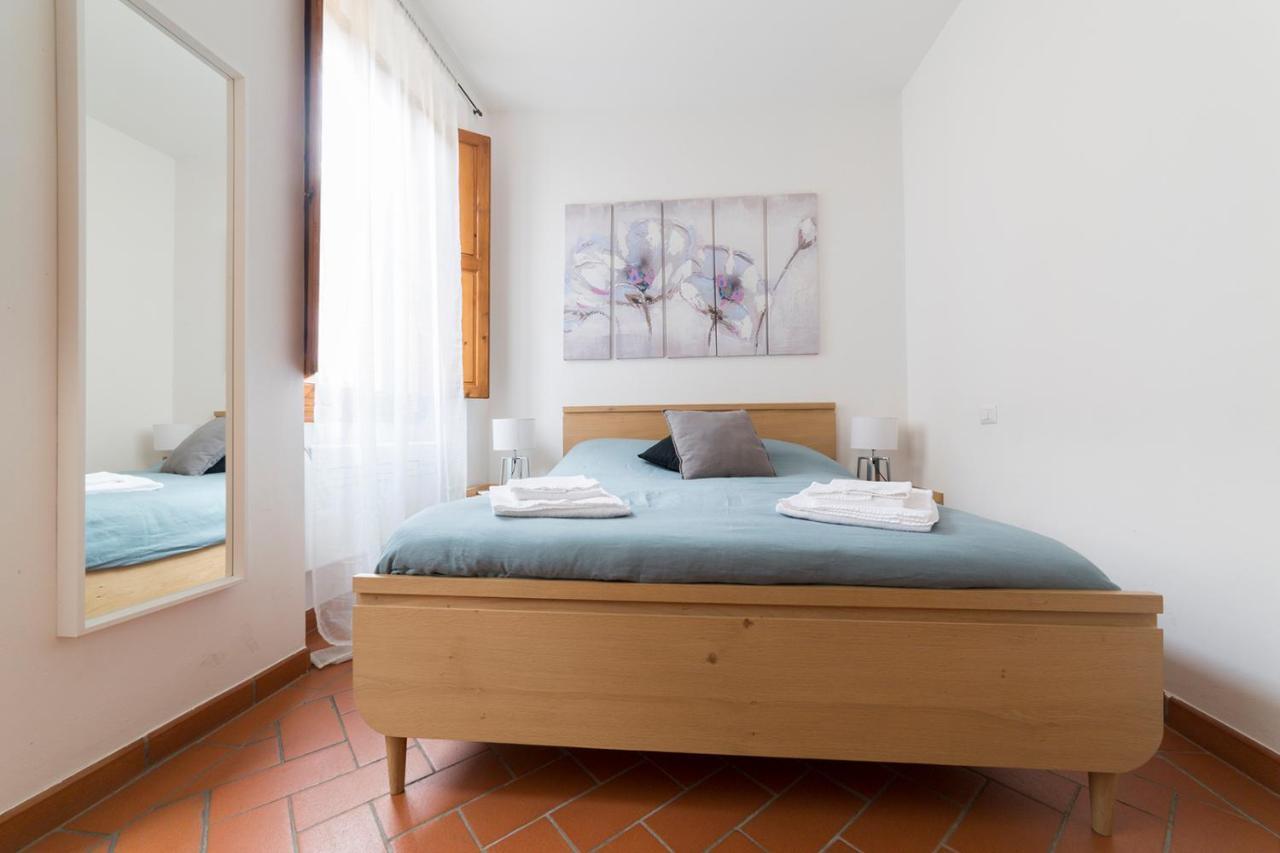 Santa Maria Novella 6 Sleeps Near The Station Apartment