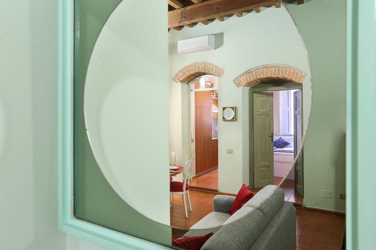 Apartment Across The River Florence