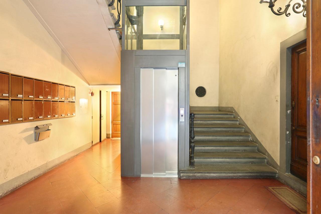 Apt. Ocra - Pauline Suites, Palazzo Borghese Apartment Florence