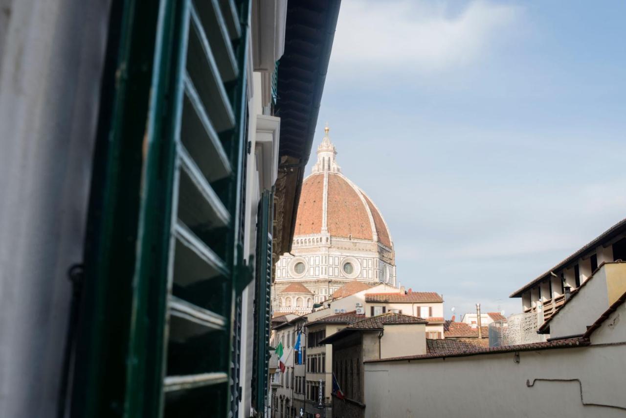 Oblate Exclusive View * Florence