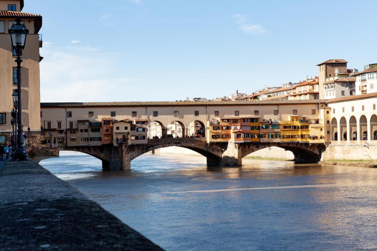 Ponte Vecchio Luxury Penthouse *