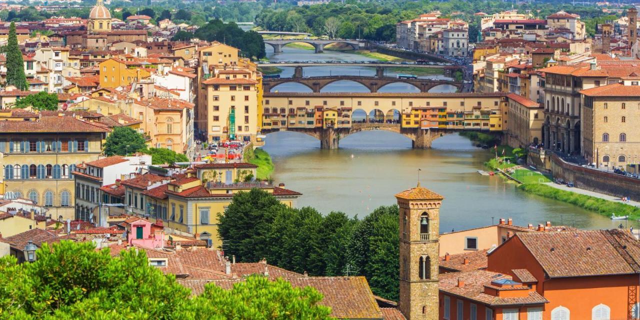 Historic Center! Charming Traditional Florentine Building - Ac,wifi - By Likehomeflorence Apartment