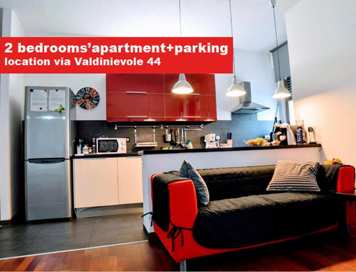The Red In With Free Parking