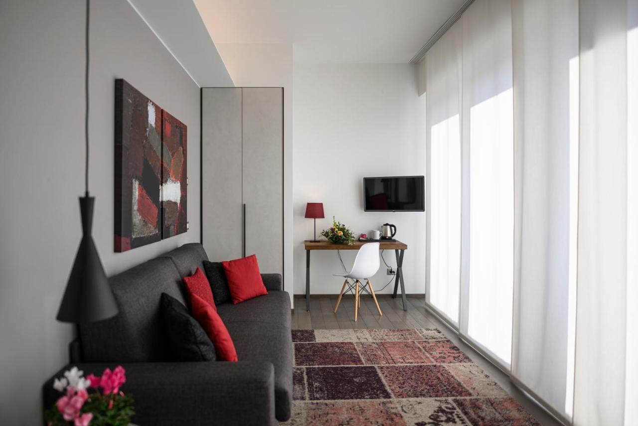 The Attico 4*