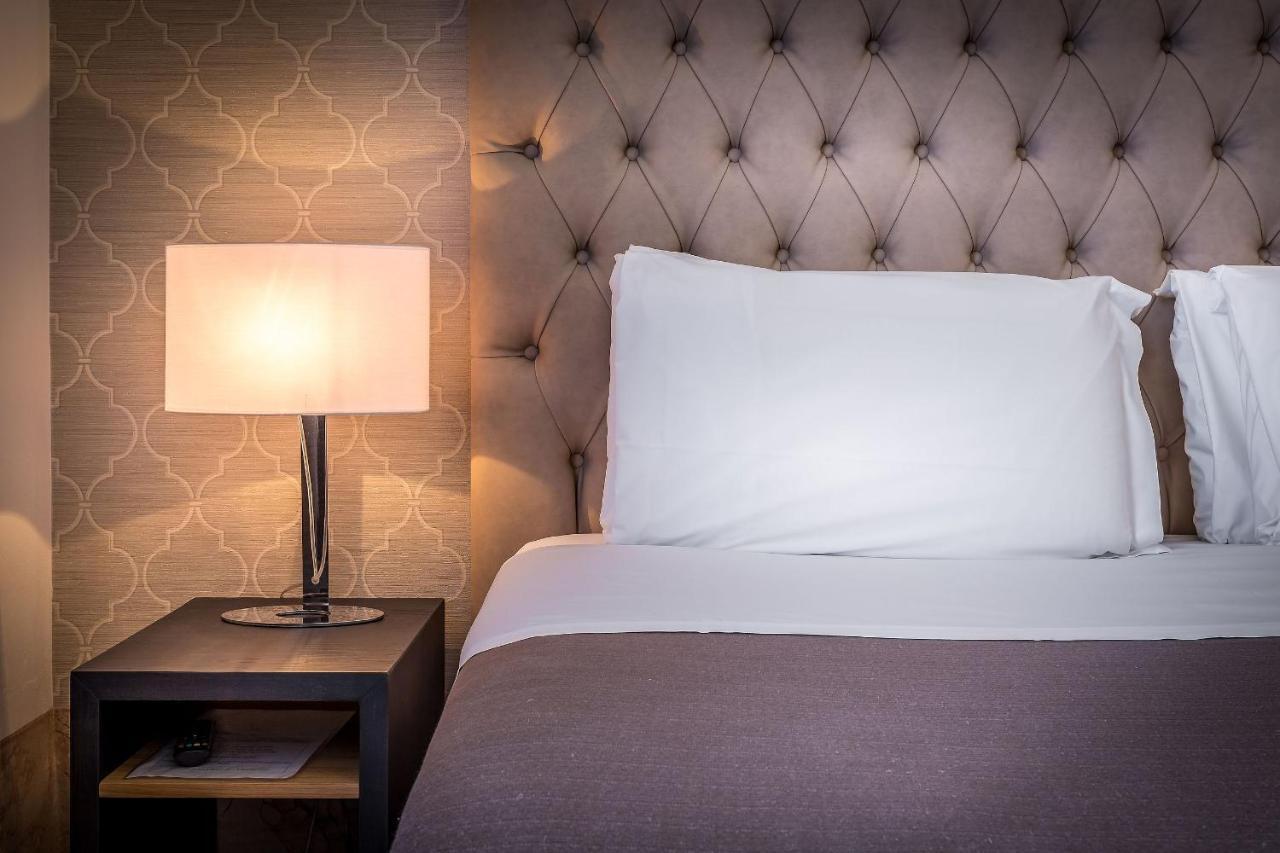 Residenza D'epoca Al Numero 8 Bed & Breakfast 3*