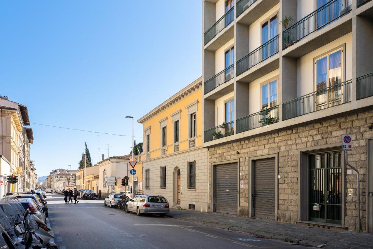 Roommo Artisti Apartment Florence