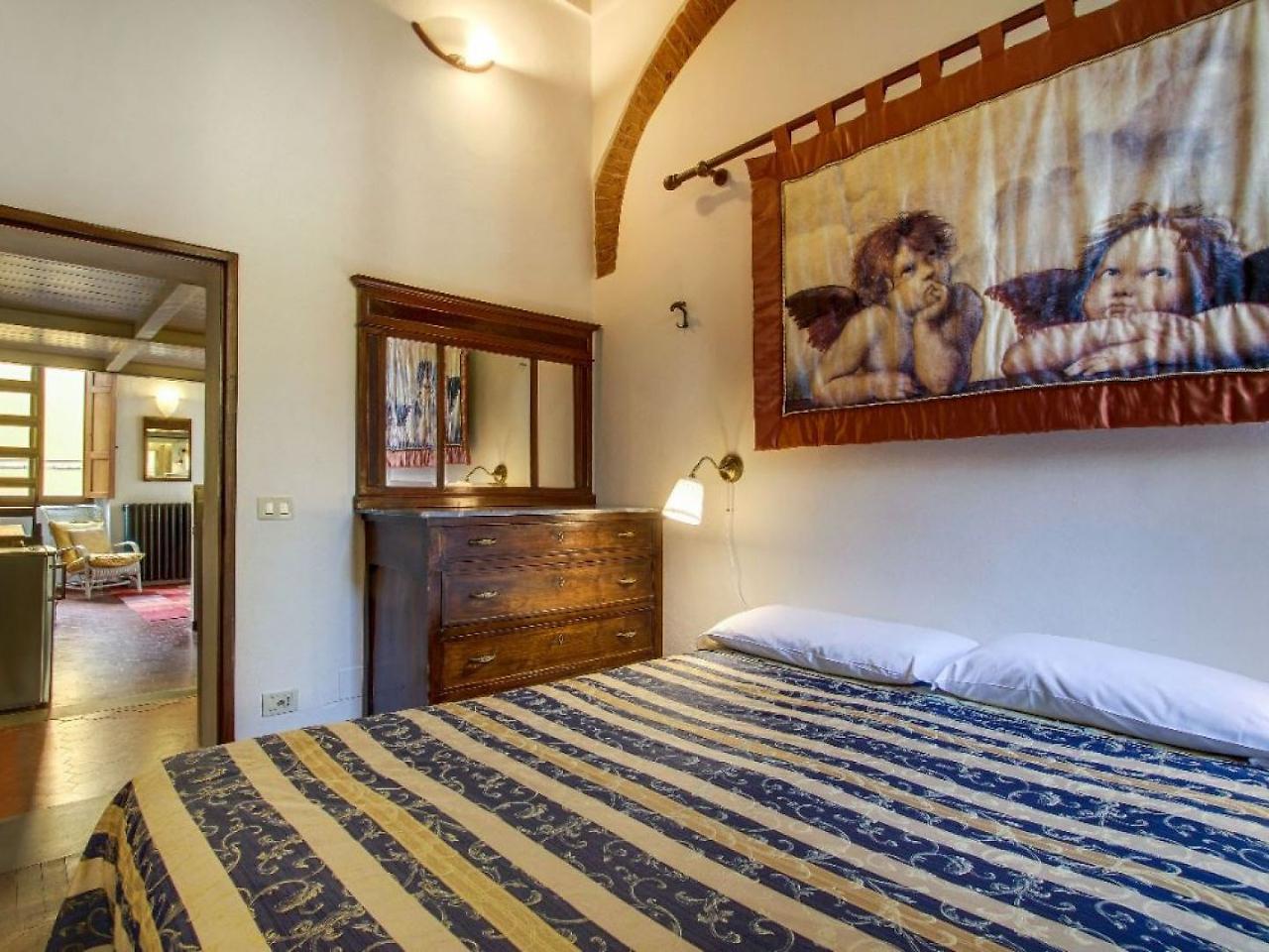 Two Bedrooms Near The Duomo Apartment Florence