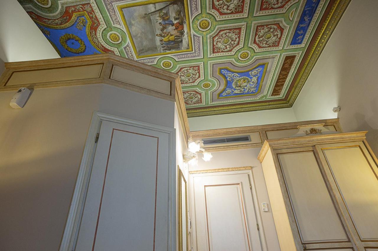 Donatello Hotel 3*