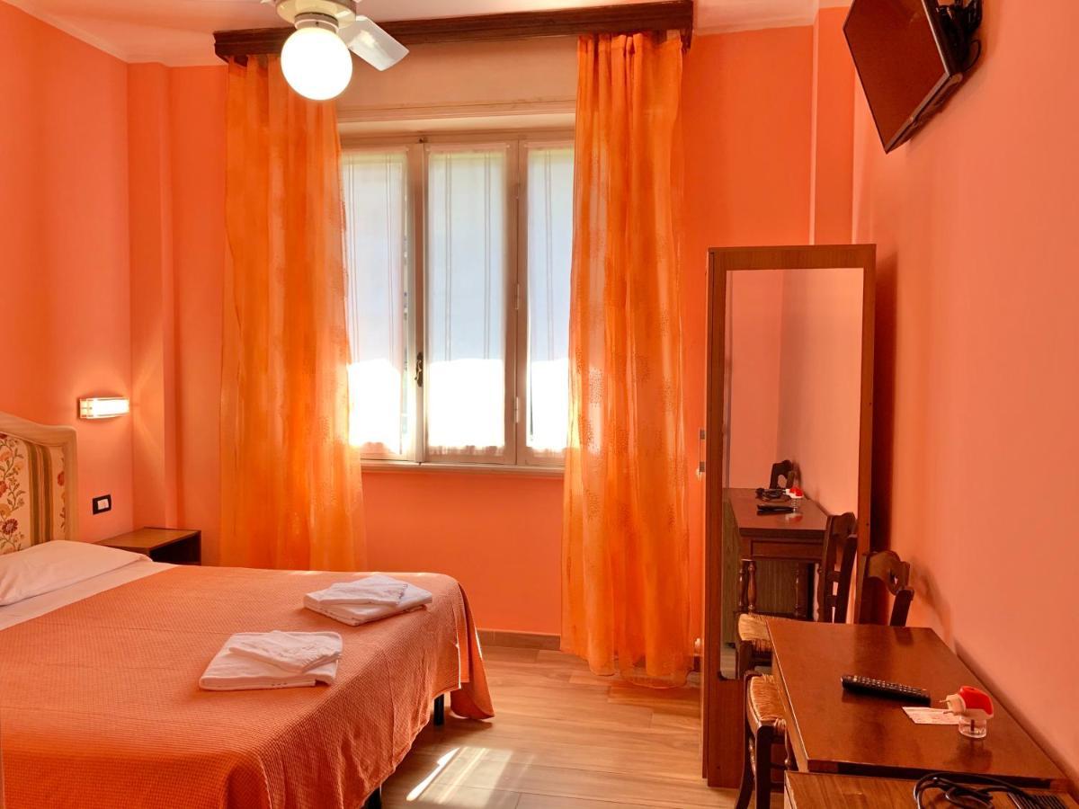 Cinzia Hotel *