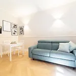 Altafronte Enchanted Suite close to Uffizi Gallery