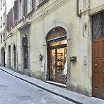 Florence Pitti Loft