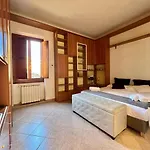 Sofy Squared San Firenze