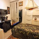 Suite In House..