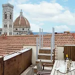 Repubblica Firenze Luxury Apartments | UNA Esperienze