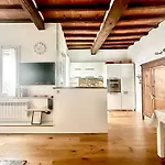 Warm Retreat In The Heart Of Florence Cls Station