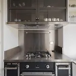 Luxury Flat - Enzo Ferrari\'S Ex Lover Apt
