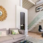 Elegant Apartment In Pitti Area