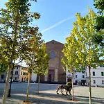 Piazza Del Carmine, Flo Apartments