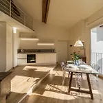 Luxurious Apartment In Santa Maria